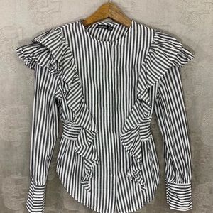 NWOT boohoo grey striped button down blouse